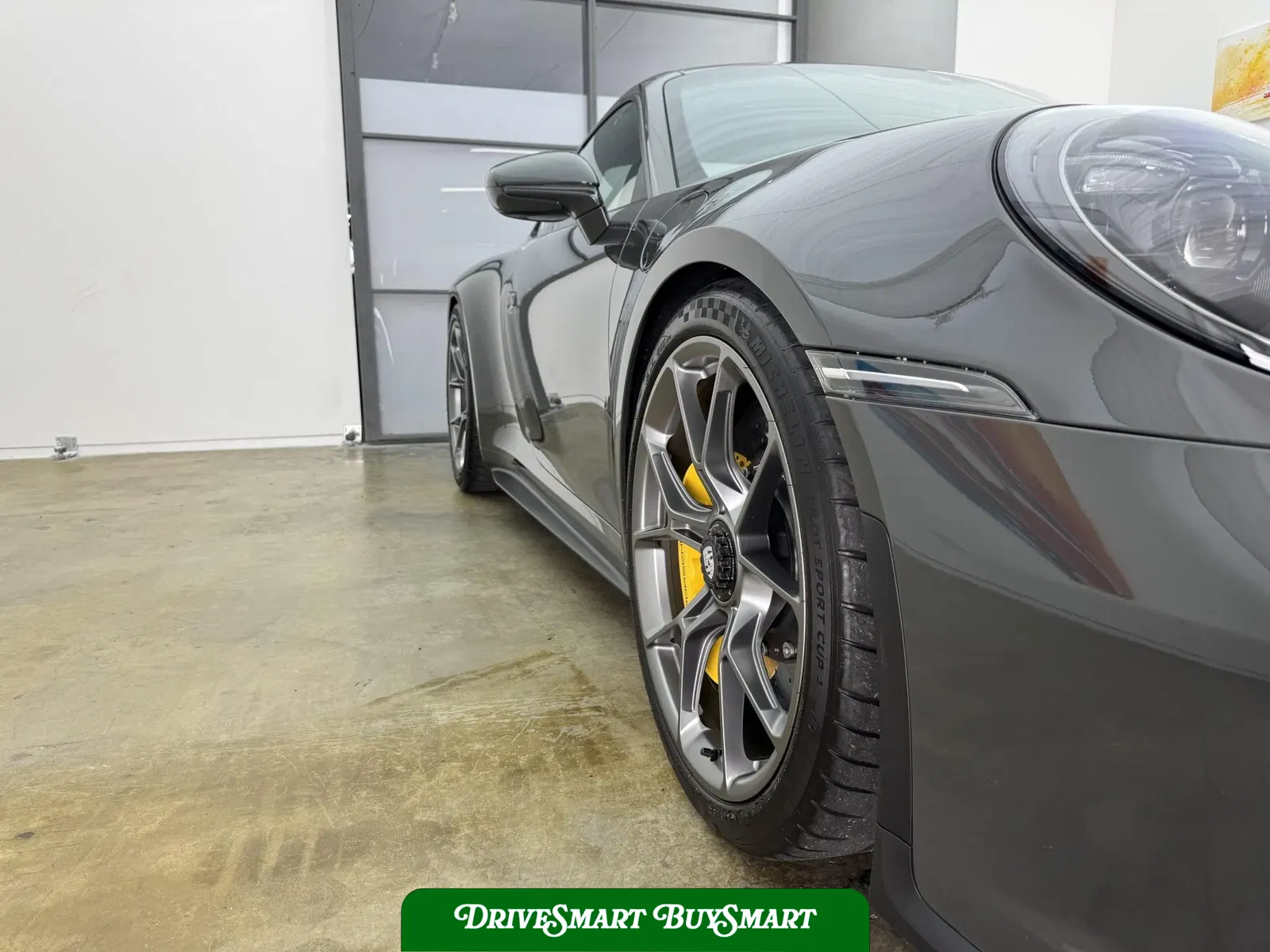 2022 Porsche 911 GT3 Touring 6-Speed