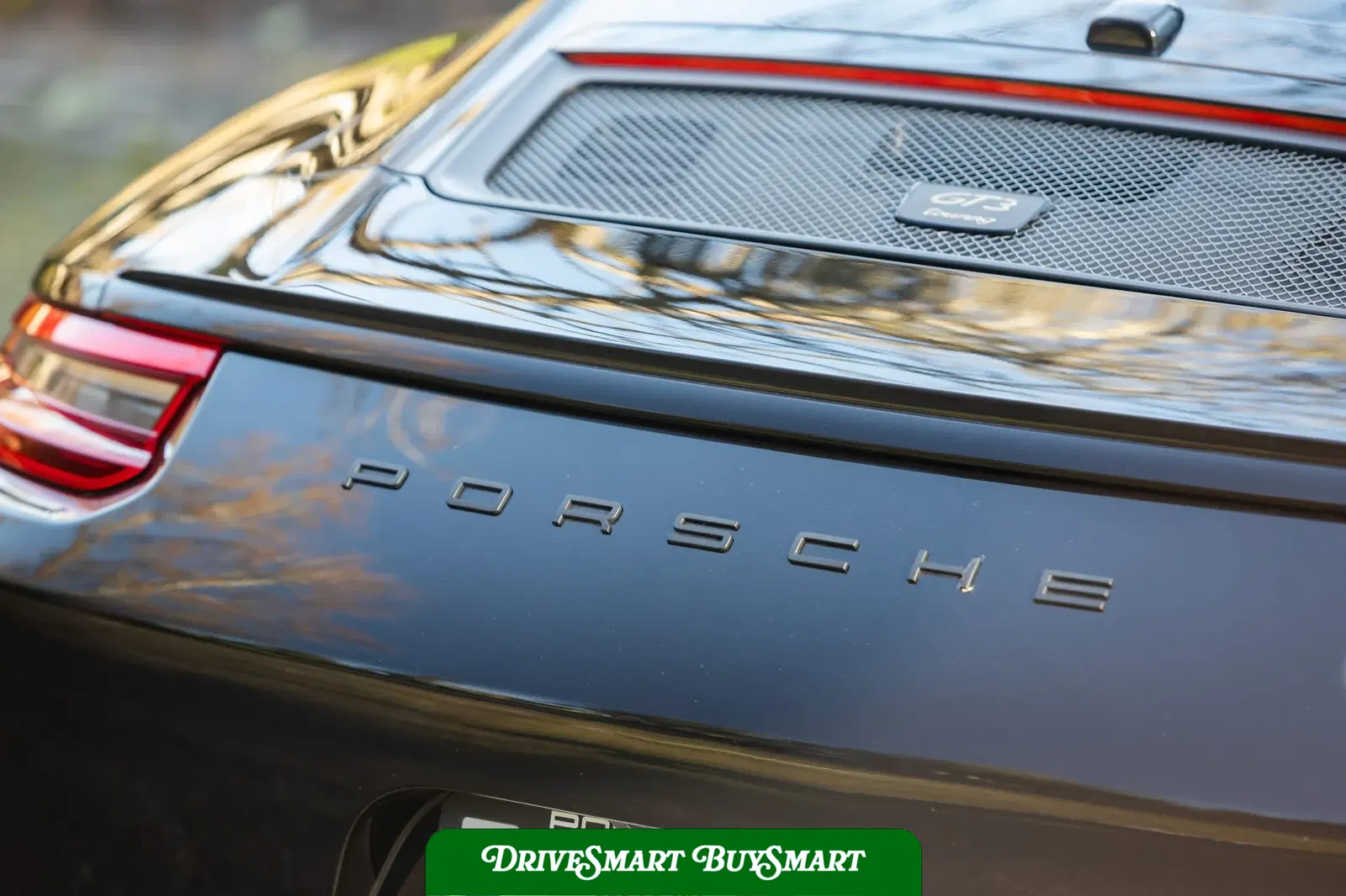 2018 Porsche 911 GT3 Touring 6-Speed
