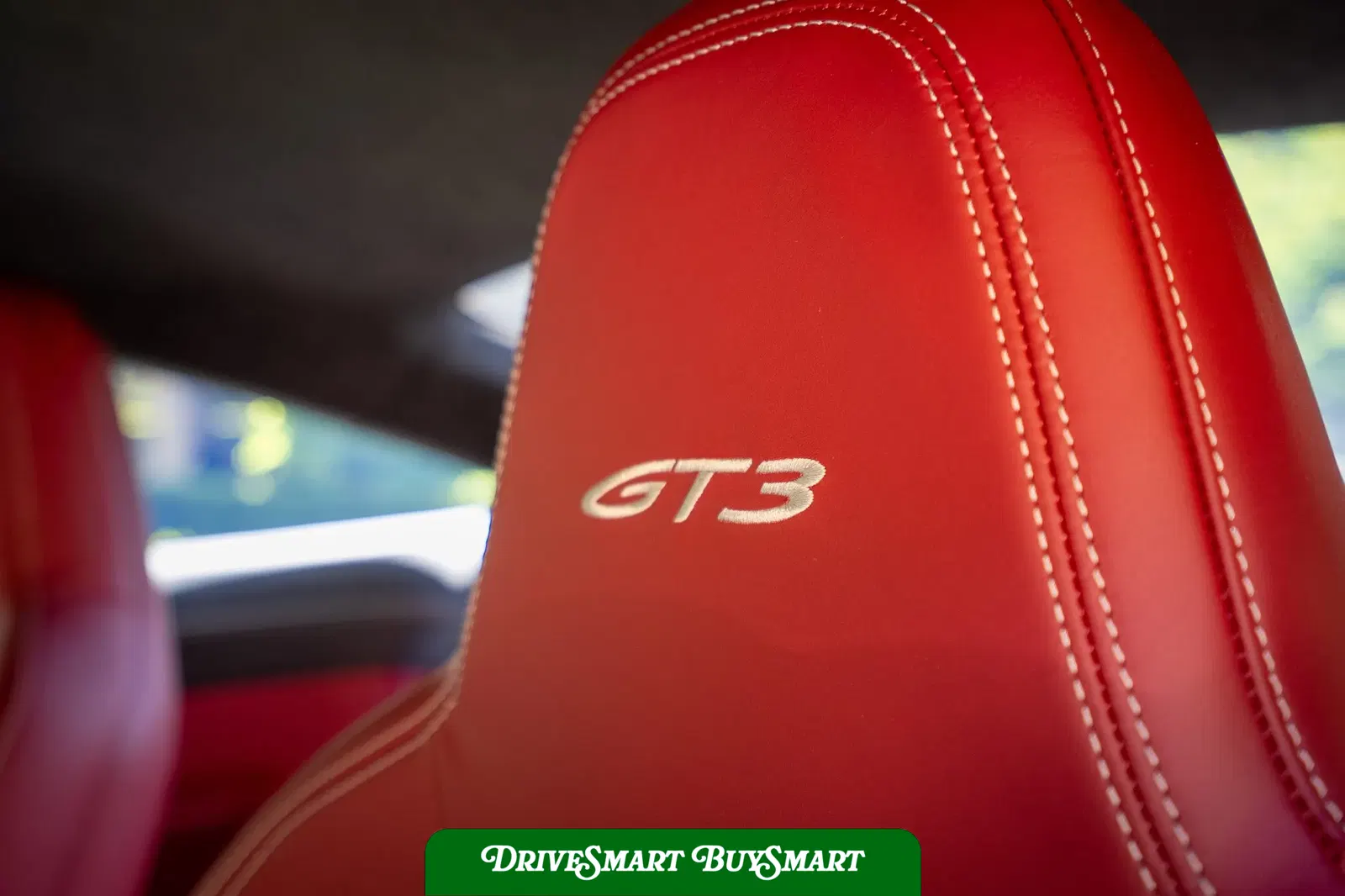 2022 Porsche 911 GT3 Touring 6-Speed