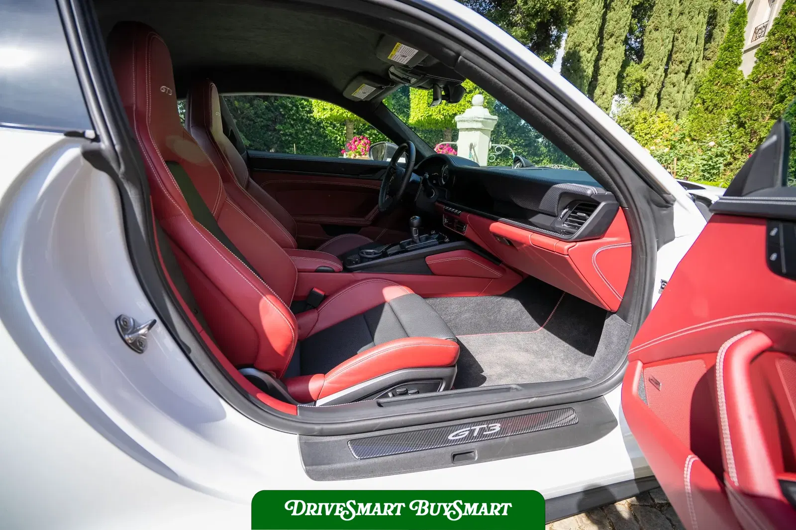 2022 Porsche 911 GT3 Touring 6-Speed