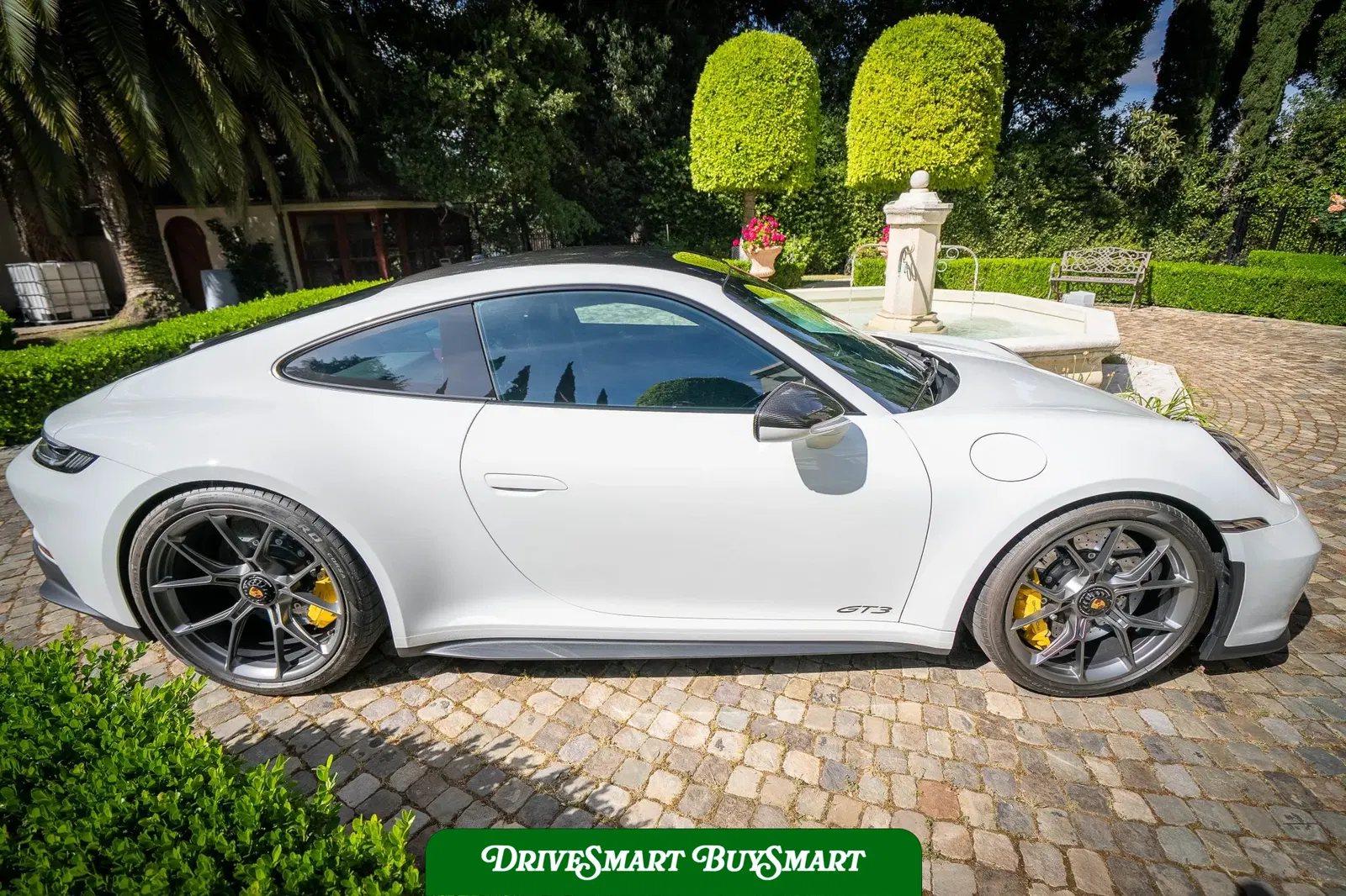 2022 Porsche 911 GT3 Touring 6-Speed