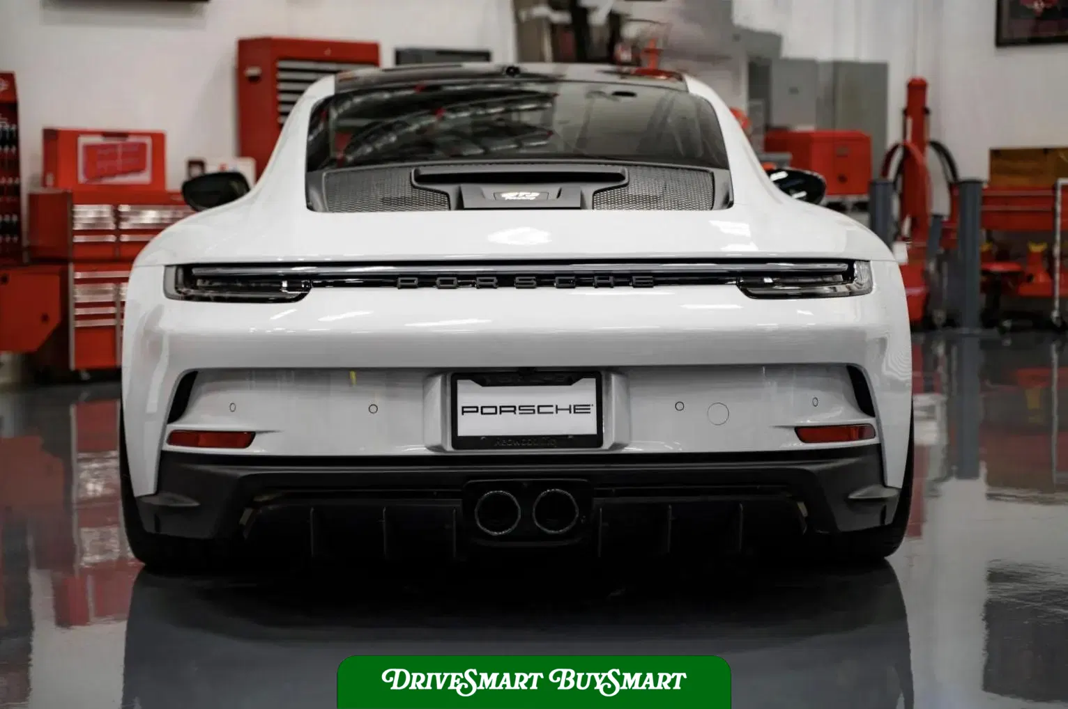 2022 Porsche 911 GT3 Touring 6-Speed