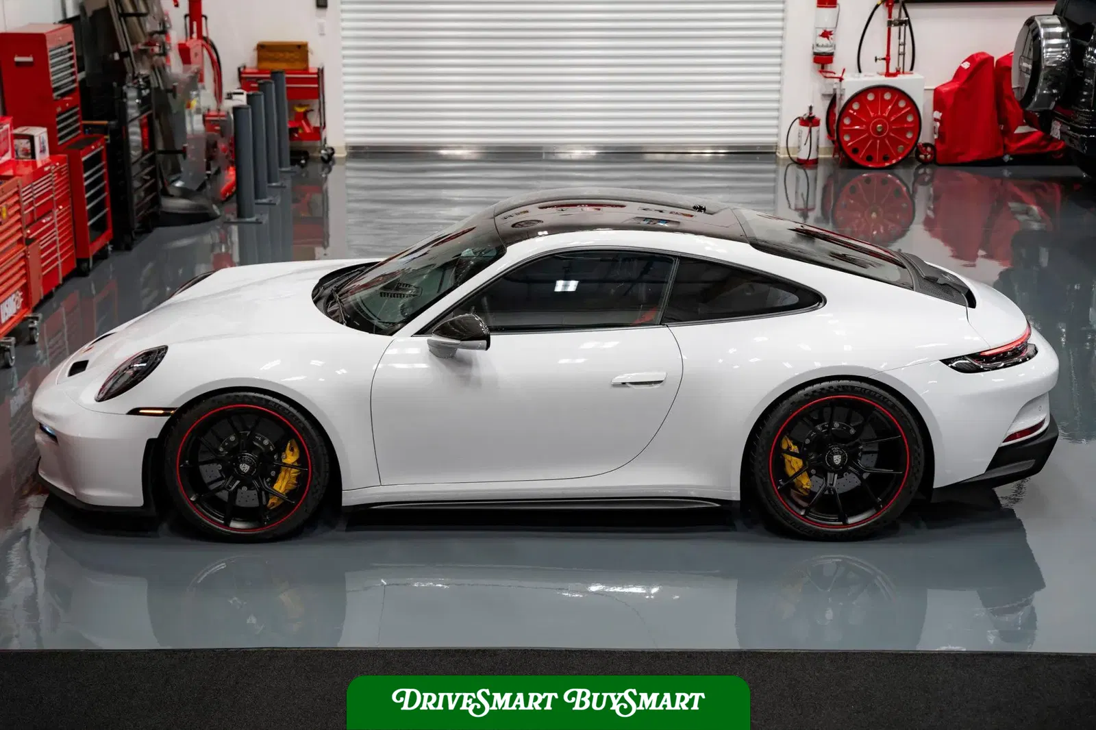 2022 Porsche 911 GT3 Touring 6-Speed