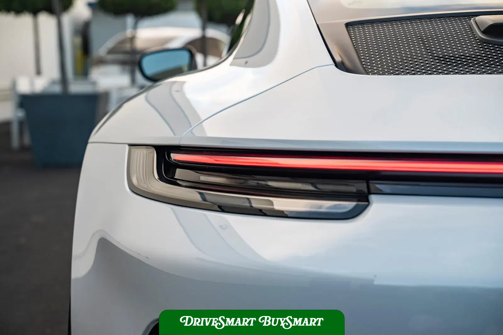 2022 Porsche 911 GT3 Touring 6-Speed