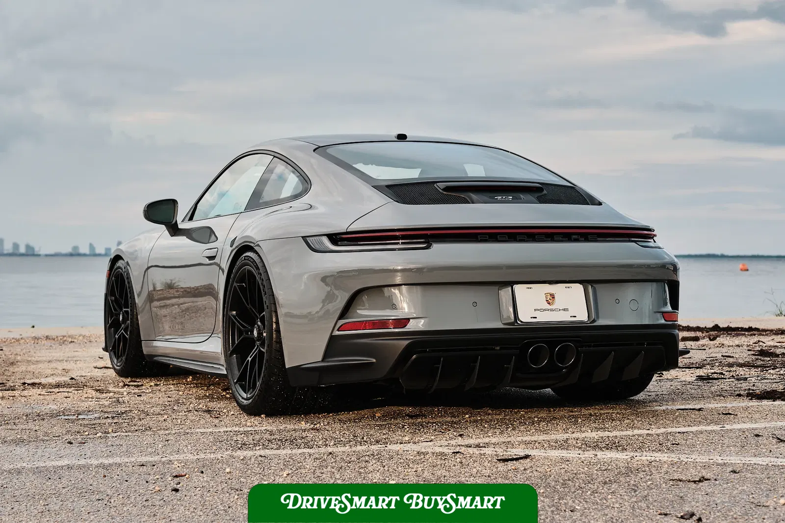 2023 Porsche 911 GT3 Touring 6-Speed