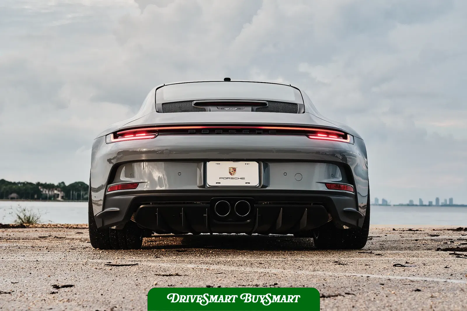 2023 Porsche 911 GT3 Touring 6-Speed