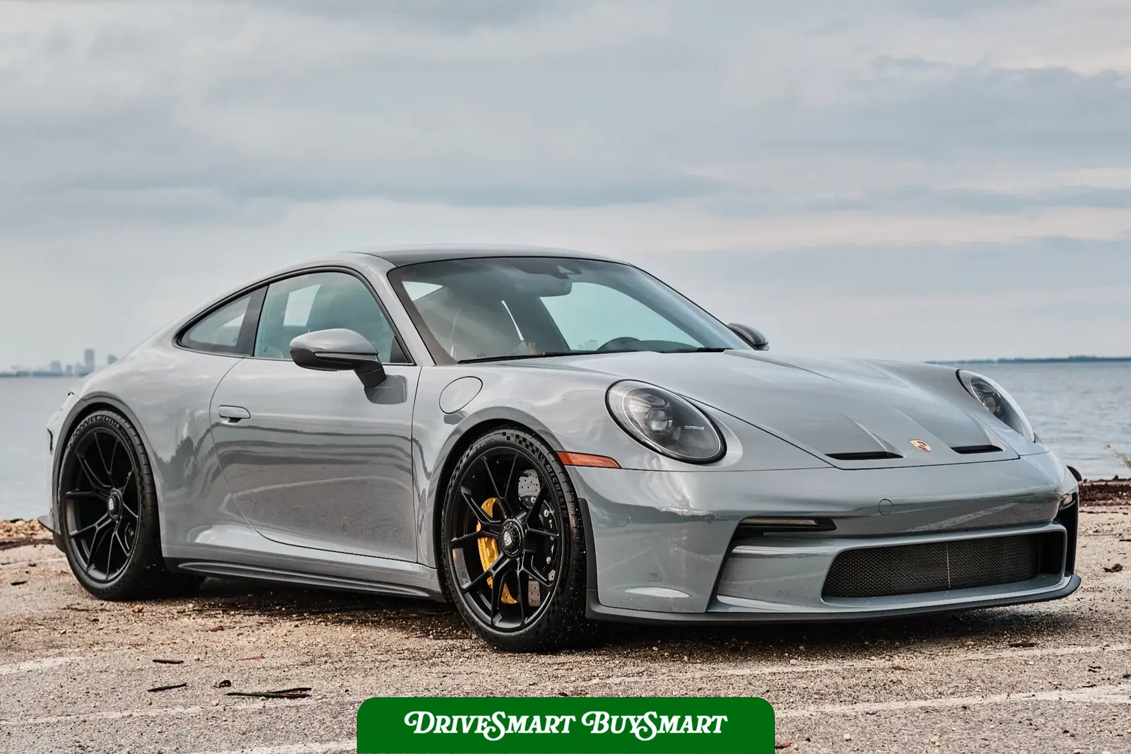 2023 Porsche 911 GT3 Touring 6-Speed