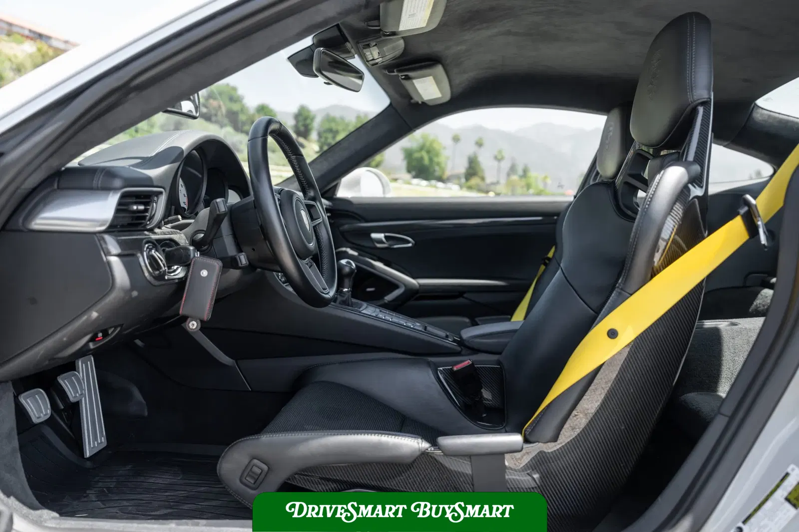 2018 Porsche 911 GT3 Touring 6-Speed