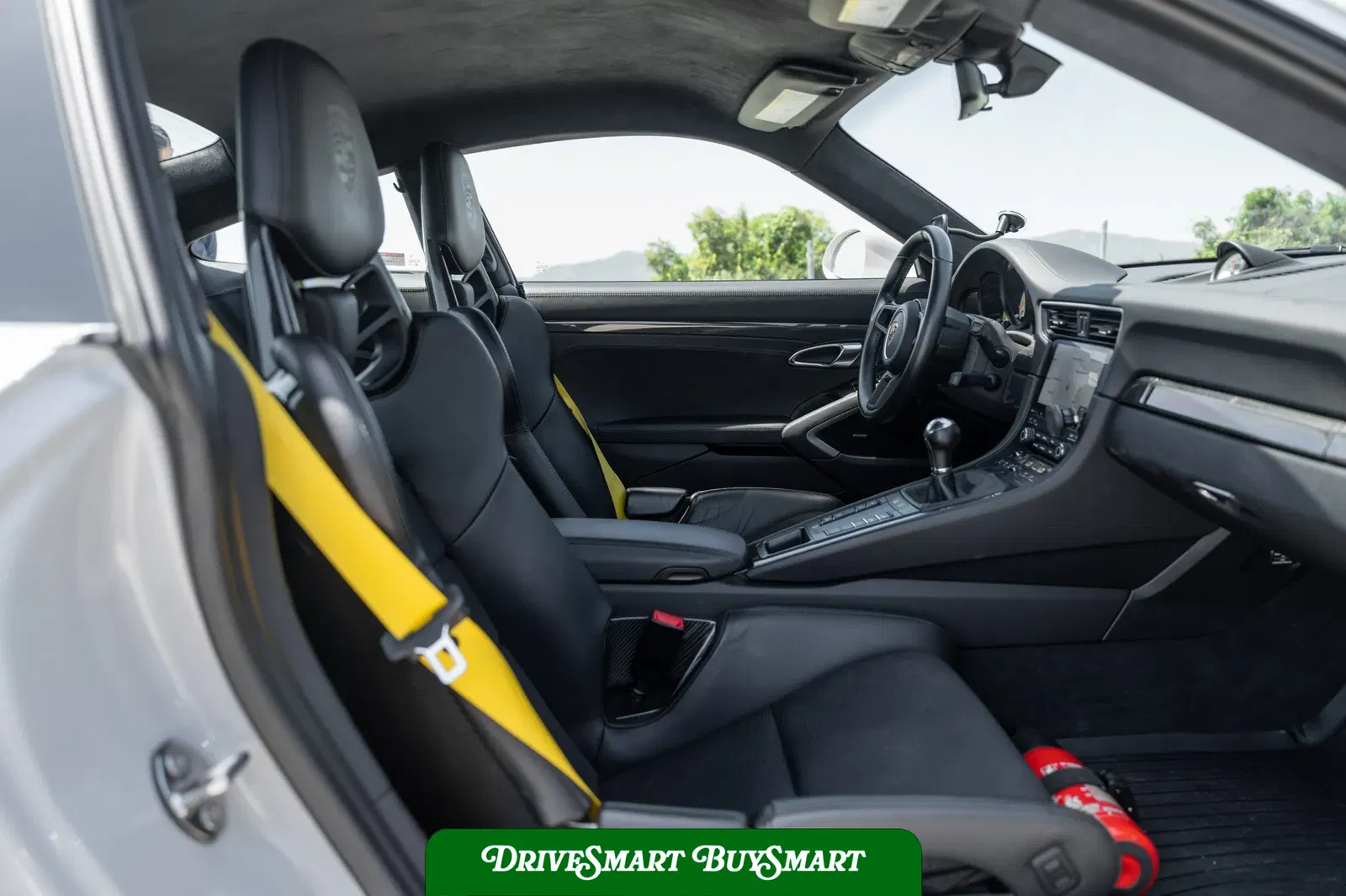2018 Porsche 911 GT3 Touring 6-Speed
