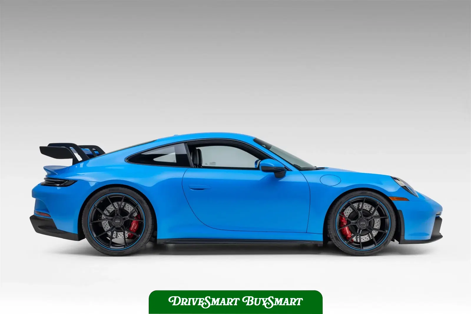 Mexico Blue 2022 Porsche 911 GT3
