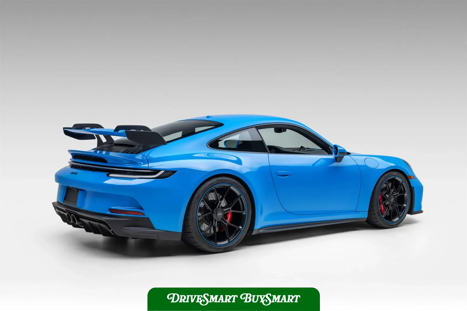 Mexico Blue 2022 Porsche 911 GT3