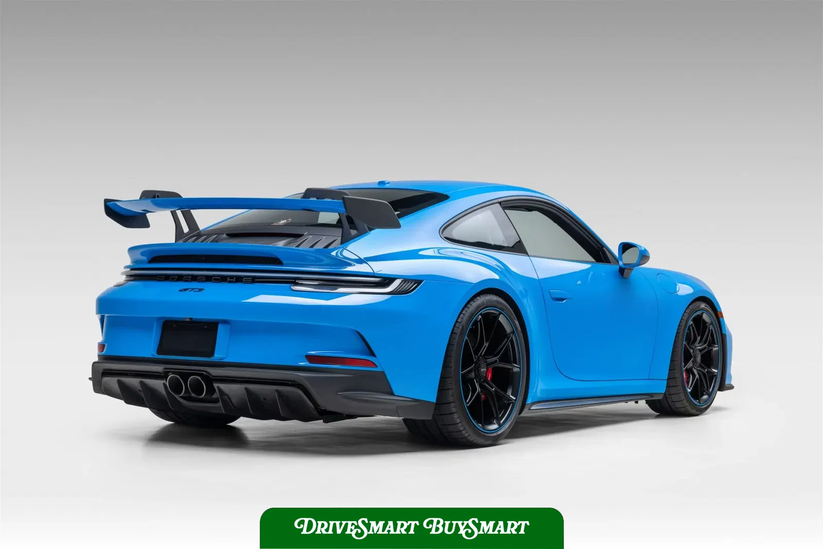 Mexico Blue 2022 Porsche 911 GT3