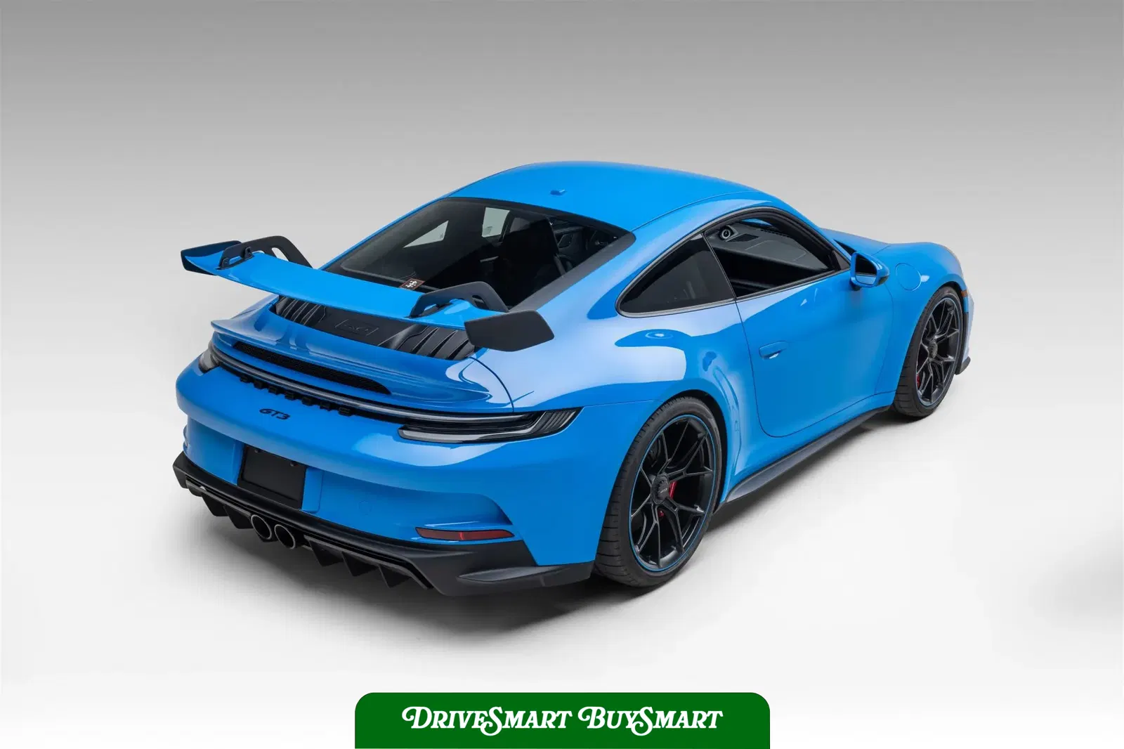 Mexico Blue 2022 Porsche 911 GT3