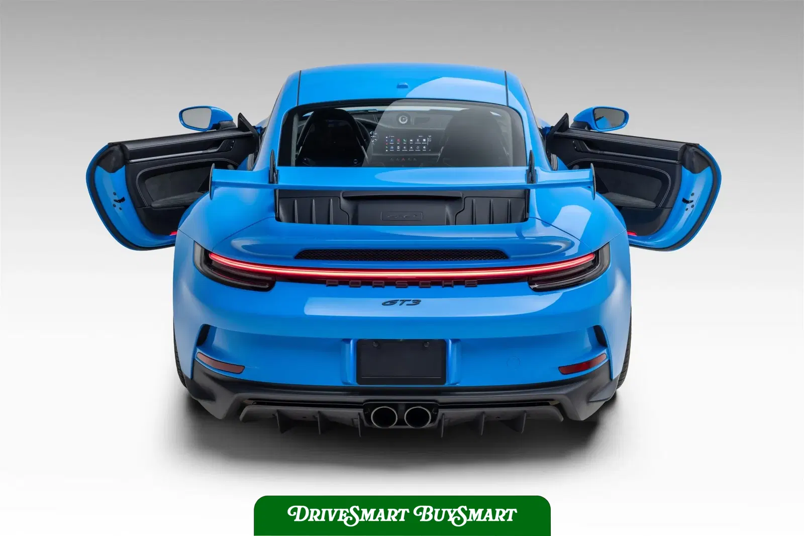 Mexico Blue 2022 Porsche 911 GT3