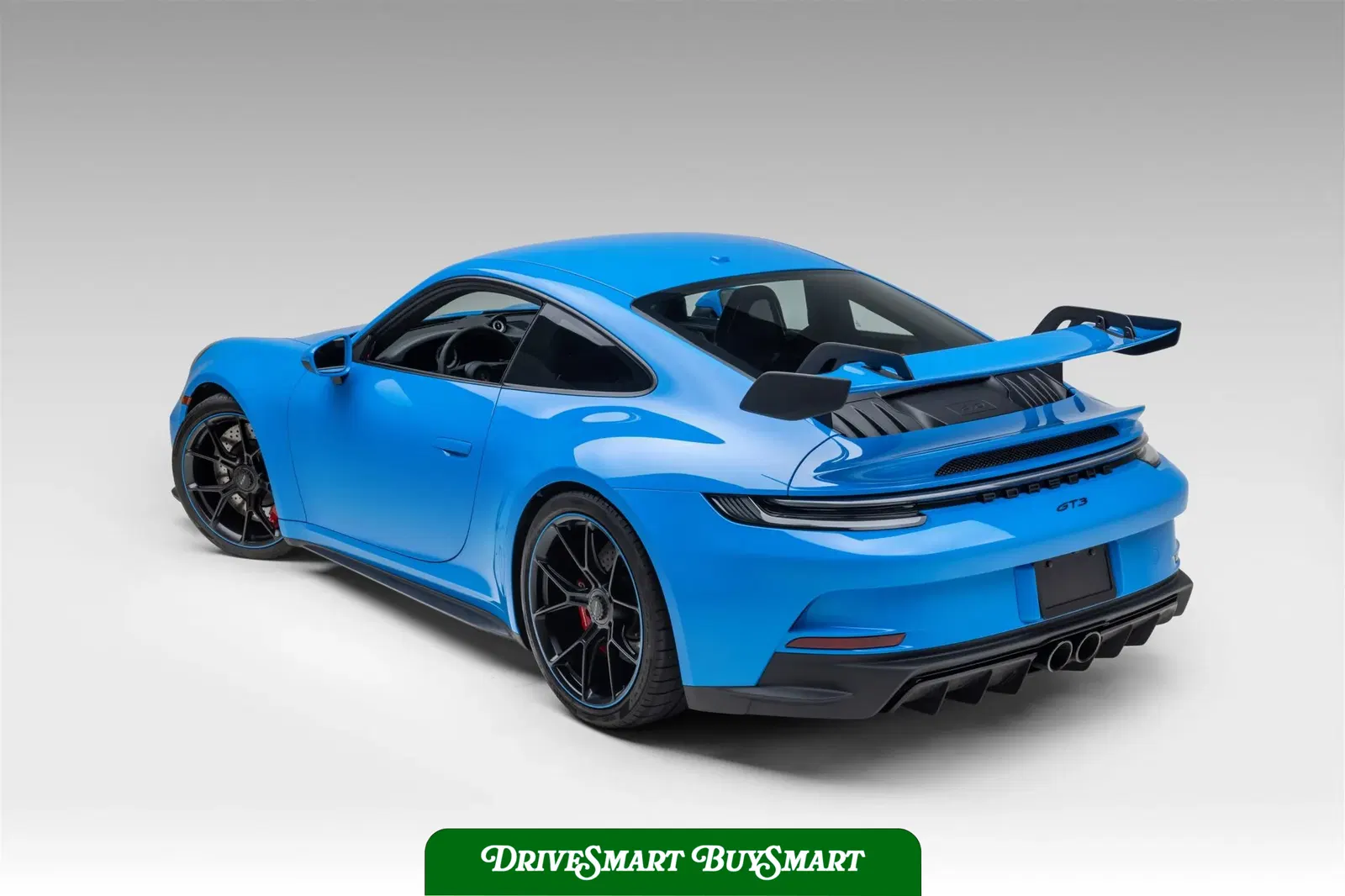 Mexico Blue 2022 Porsche 911 GT3