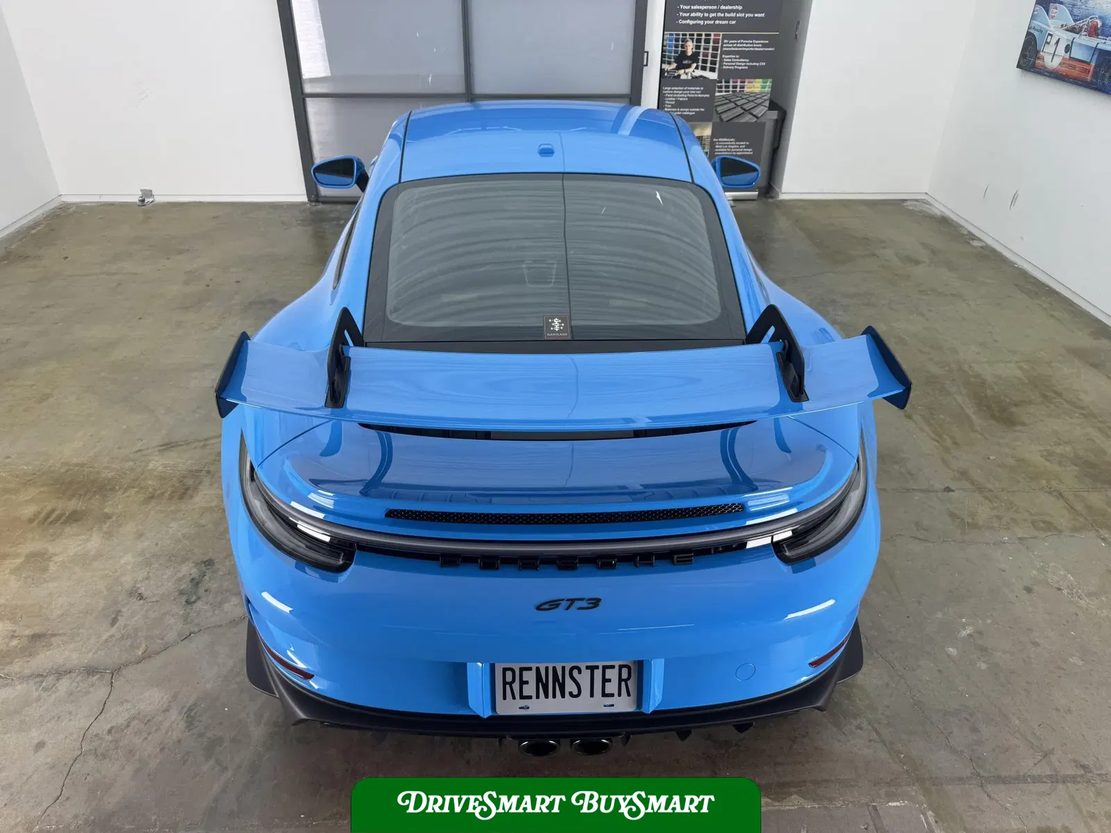 Mexico Blue 2022 Porsche 911 GT3