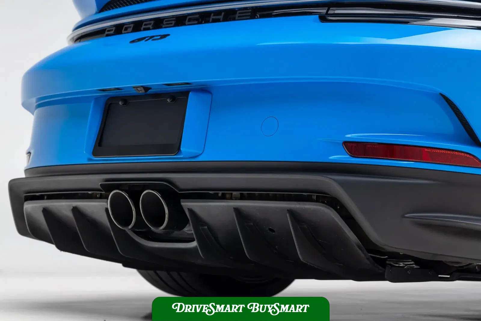 Mexico Blue 2022 Porsche 911 GT3