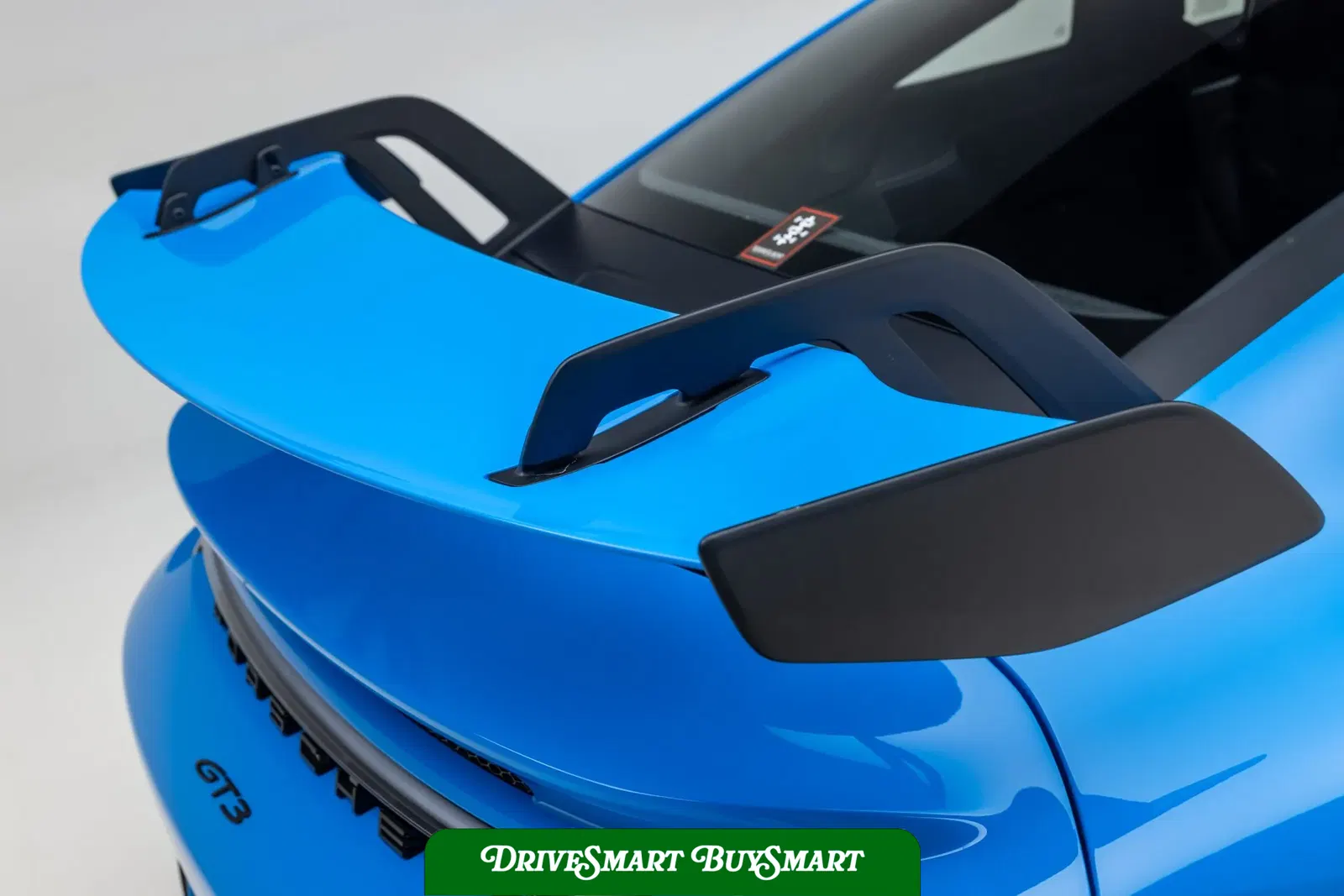 Mexico Blue 2022 Porsche 911 GT3