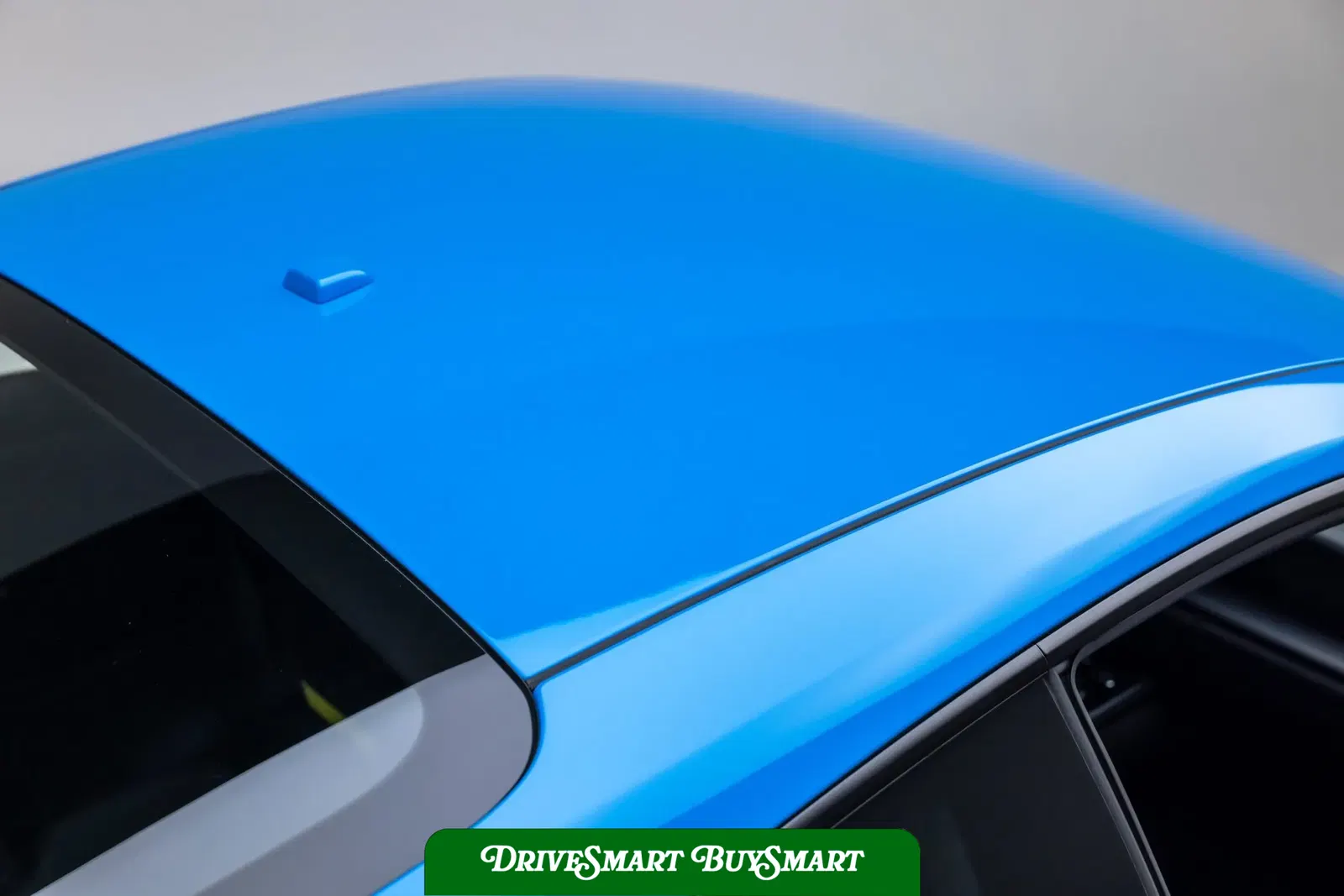 Mexico Blue 2022 Porsche 911 GT3