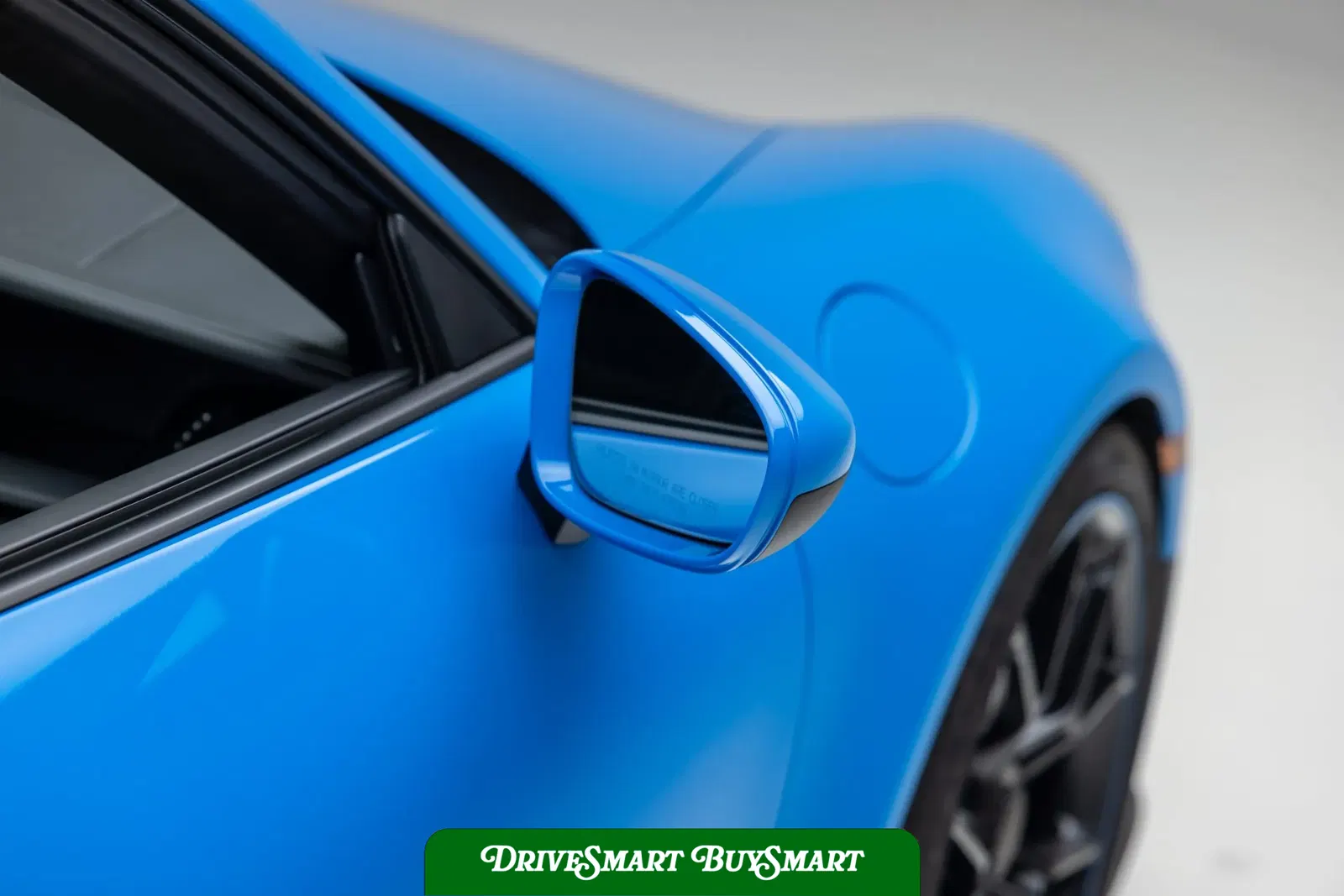 Mexico Blue 2022 Porsche 911 GT3