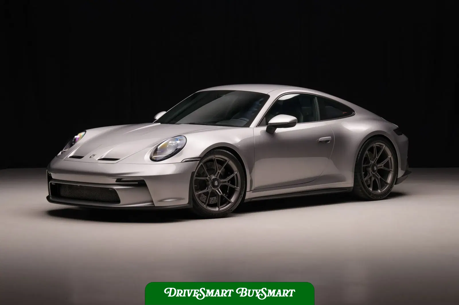 2022 Porsche 911 GT3 Touring 6-Speed