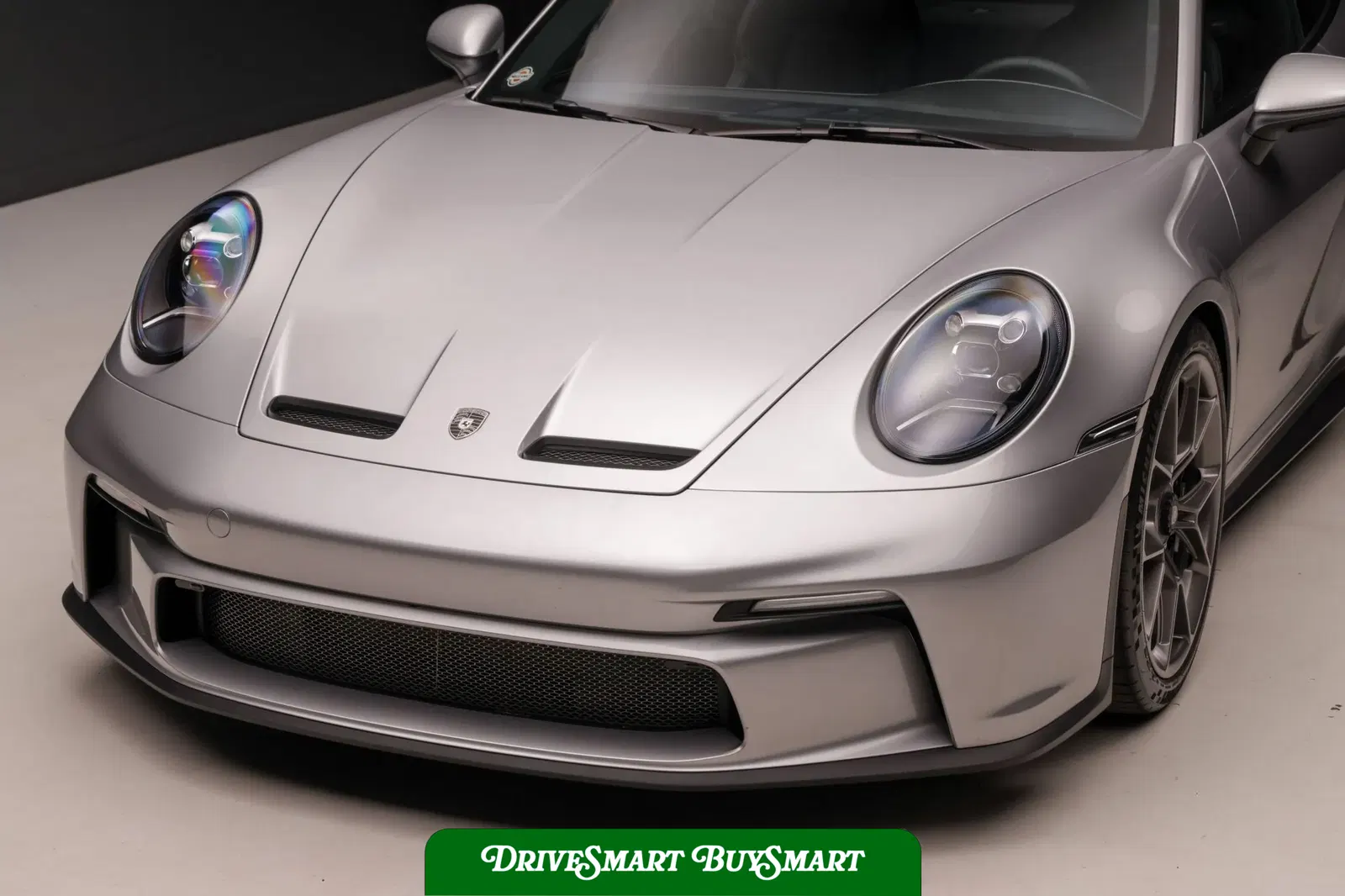2022 Porsche 911 GT3 Touring 6-Speed