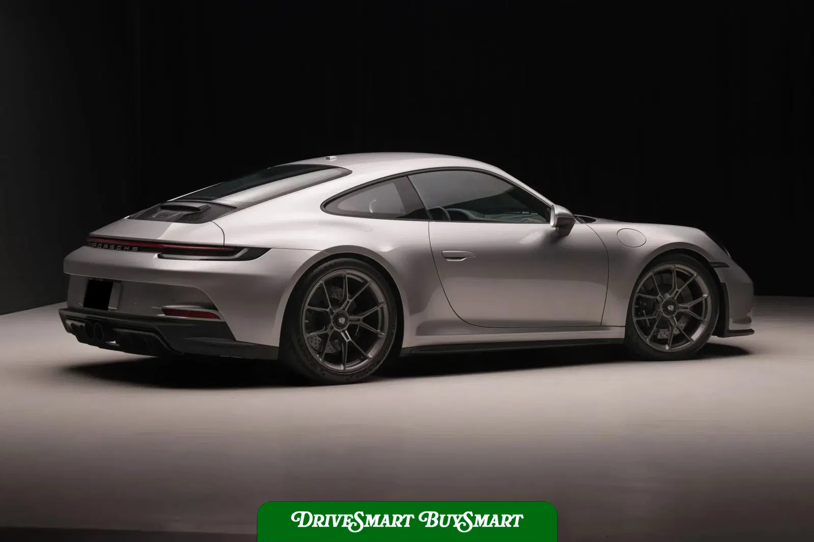 2022 Porsche 911 GT3 Touring 6-Speed