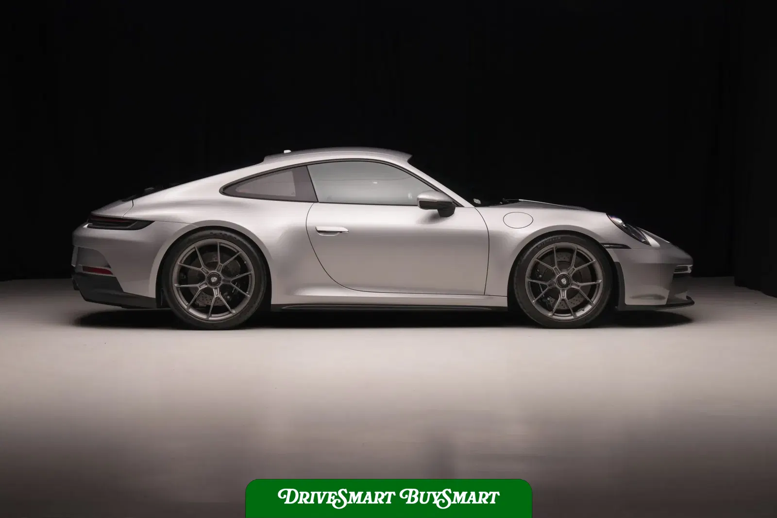 2022 Porsche 911 GT3 Touring 6-Speed