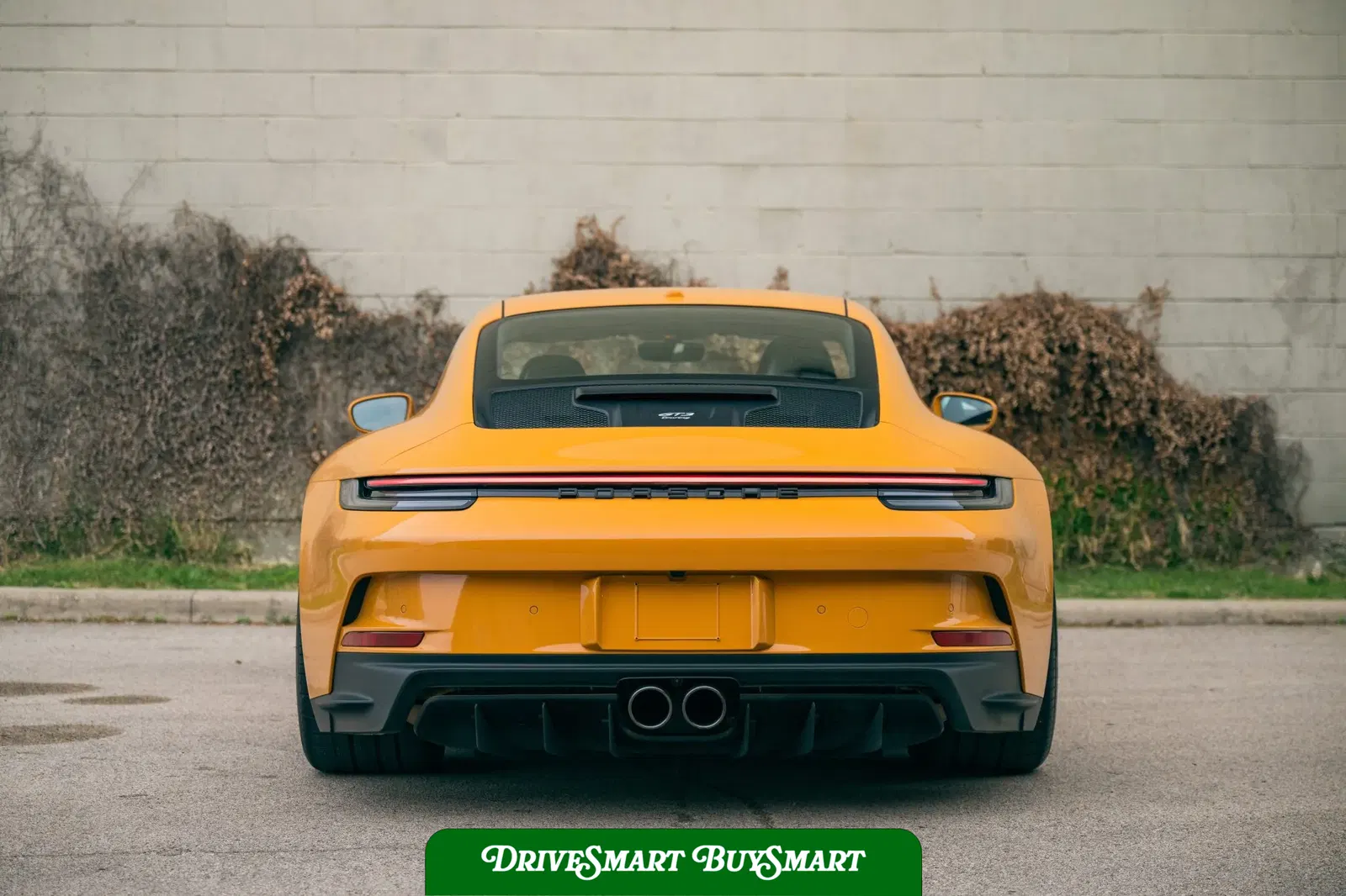 Bahama Yellow 2022 Porsche 911 GT3 Touring 6-Speed