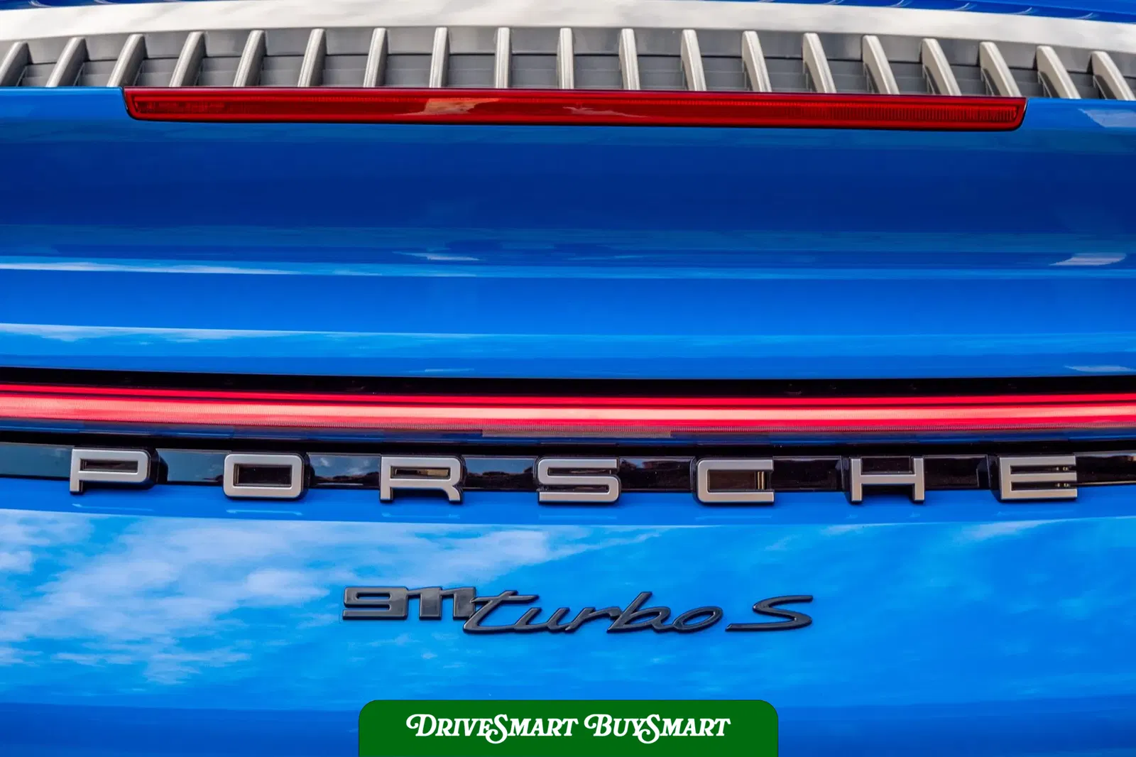 2022 Porsche 911 Turbo S Coupe