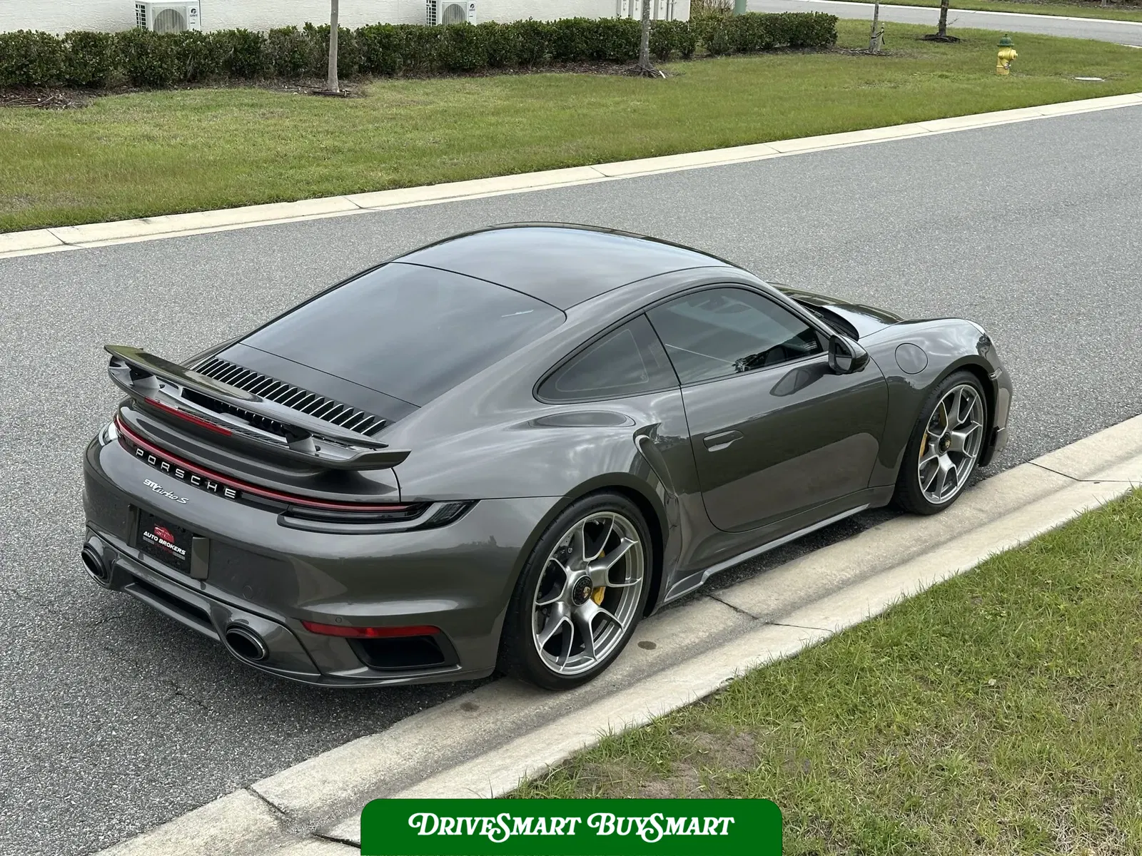 2022 Porsche 911 Turbo S Coupe Lightweight Package