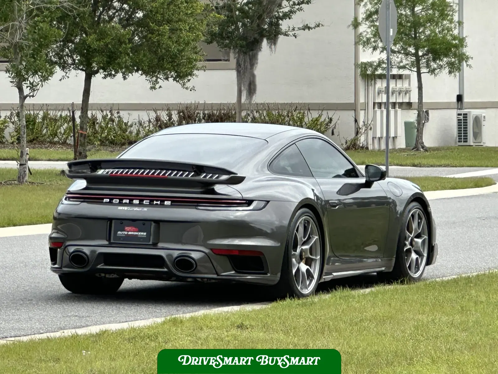 2022 Porsche 911 Turbo S Coupe Lightweight Package