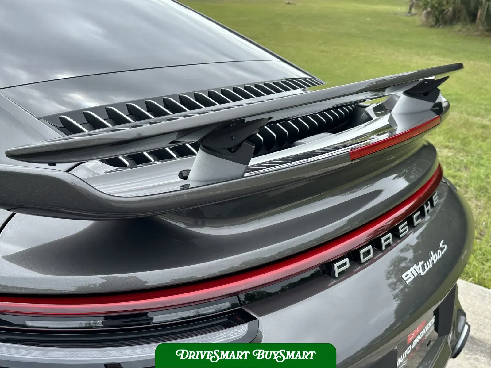 2022 Porsche 911 Turbo S Coupe Lightweight Package