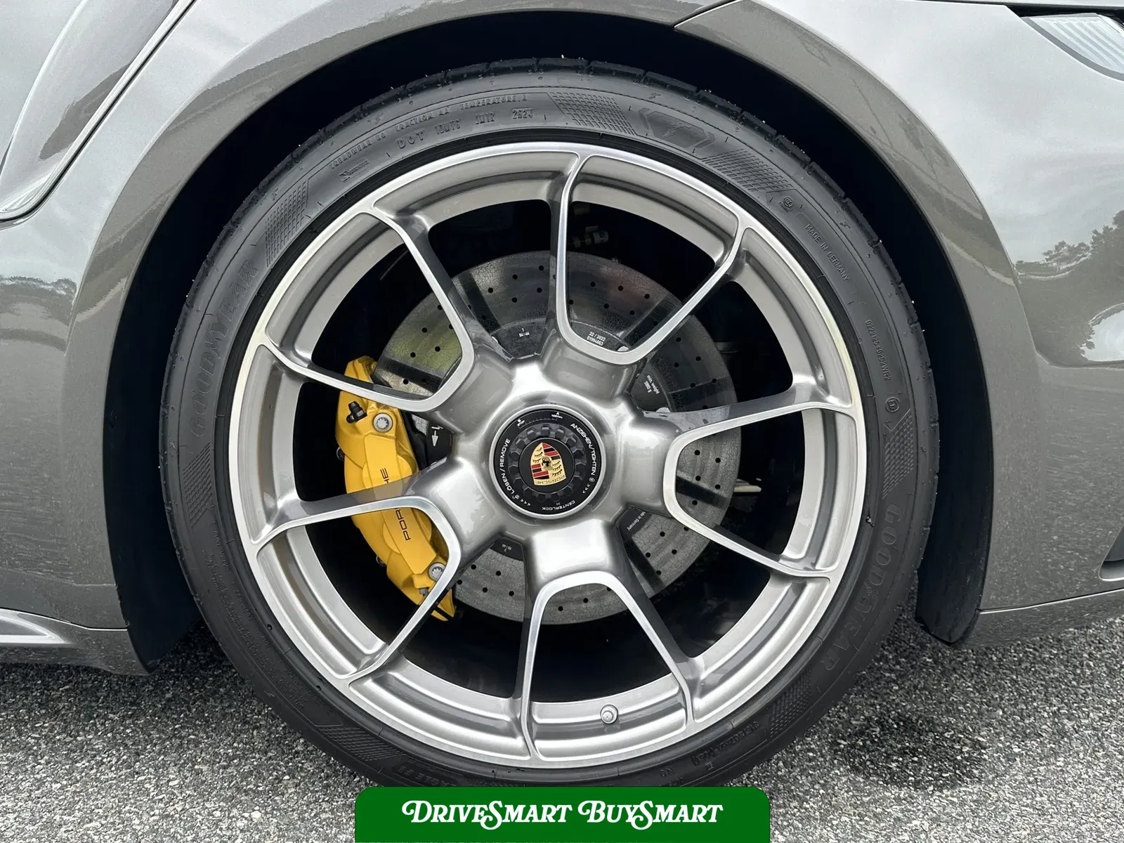 2022 Porsche 911 Turbo S Coupe Lightweight Package