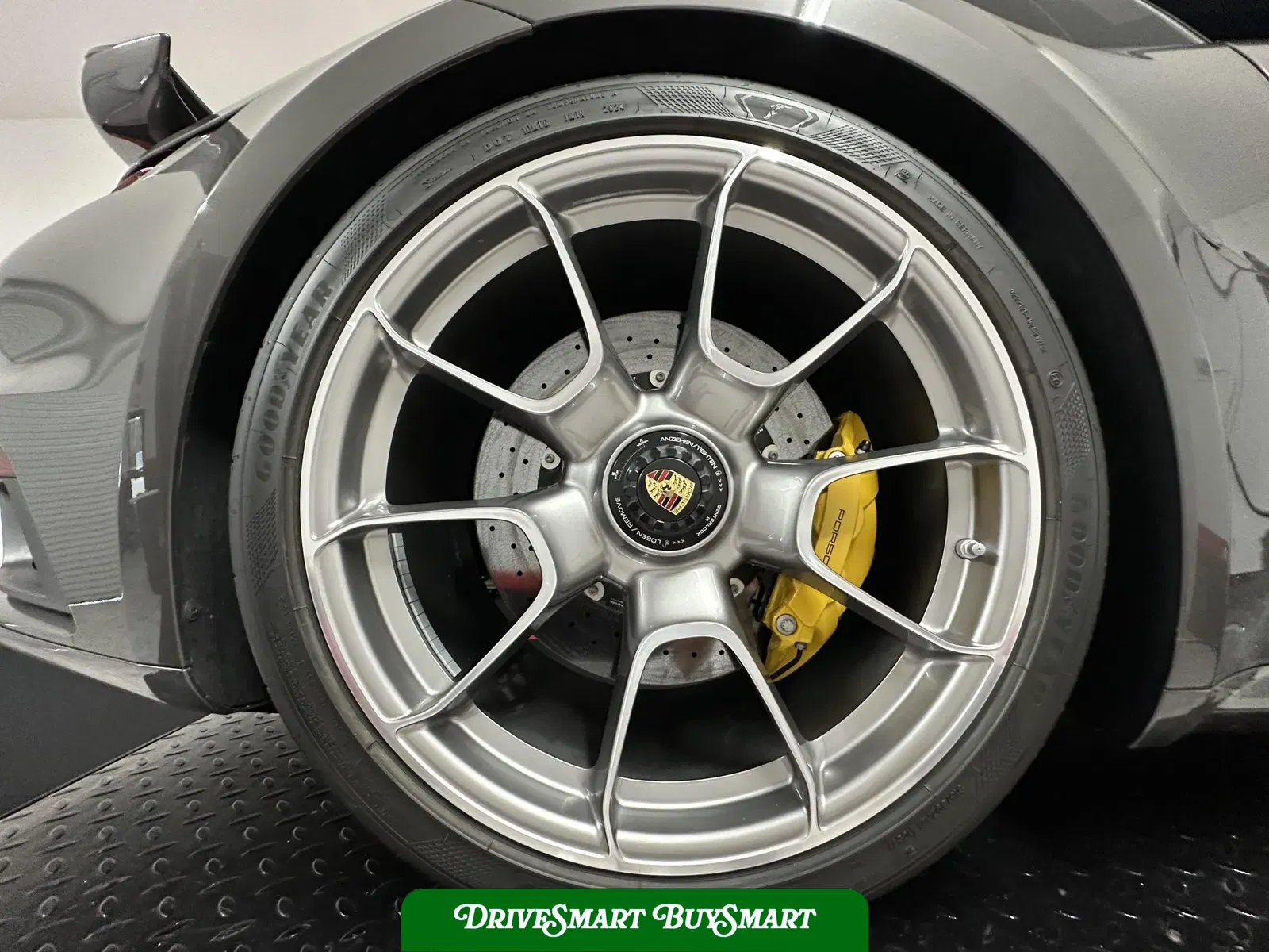 2022 Porsche 911 Turbo S Coupe Lightweight Package