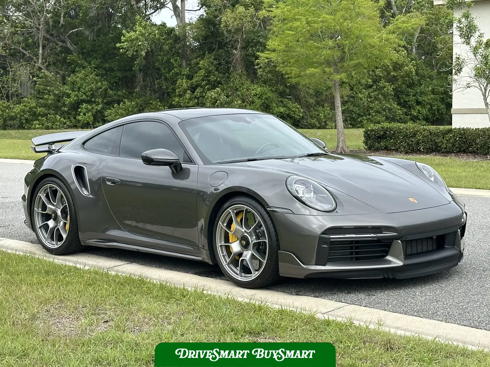 2022 Porsche 911 Turbo S Coupe Lightweight Package