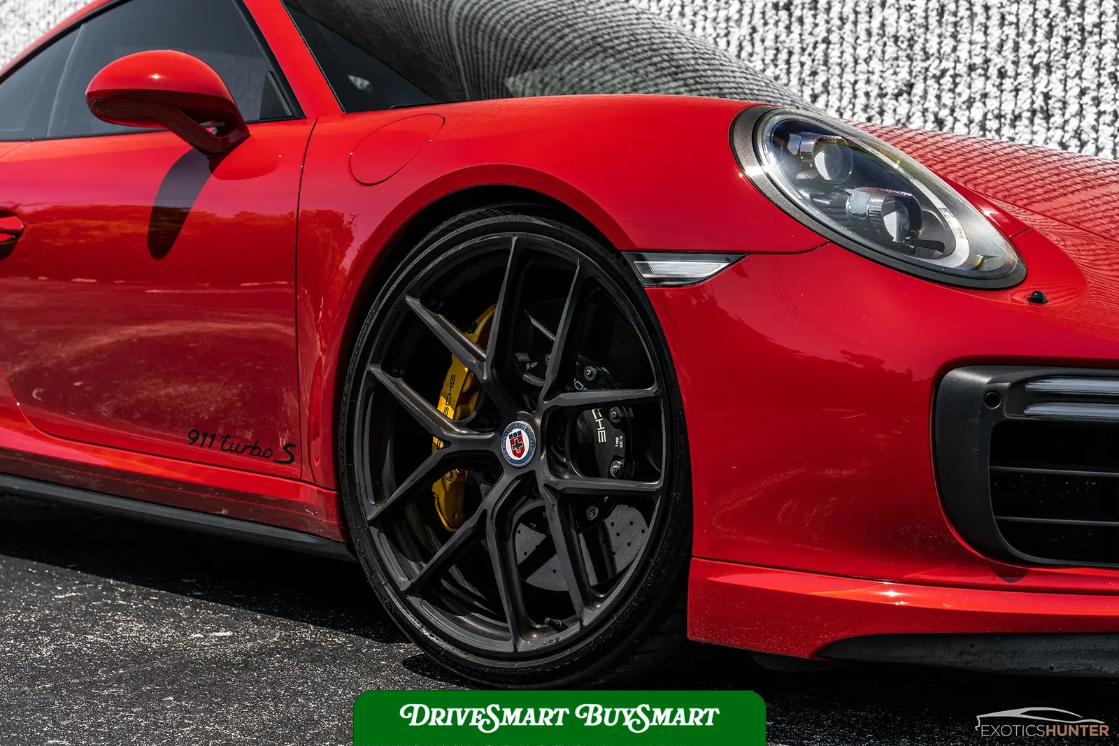 2017 Porsche 911 Turbo S Coupe