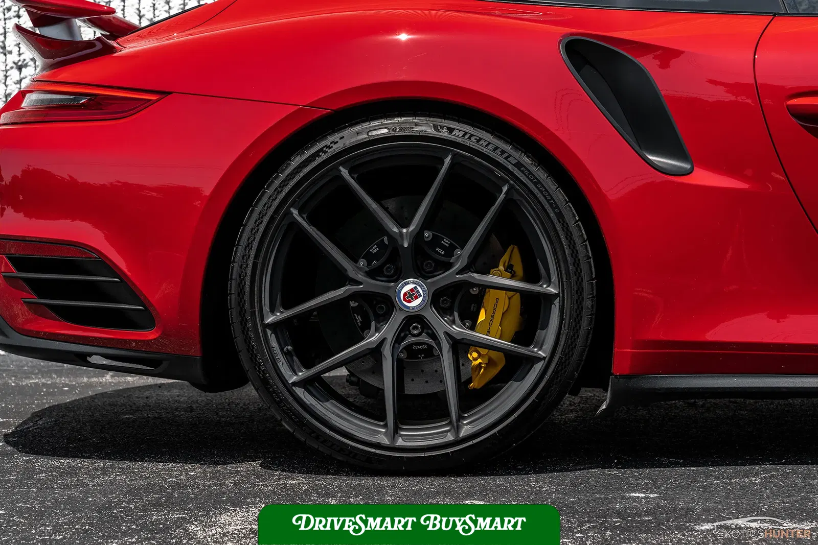 2017 Porsche 911 Turbo S Coupe
