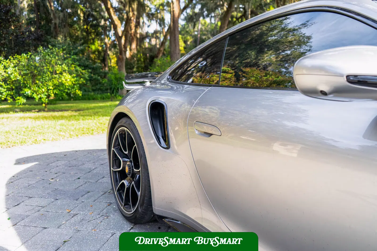 2022 Porsche 911 Turbo S