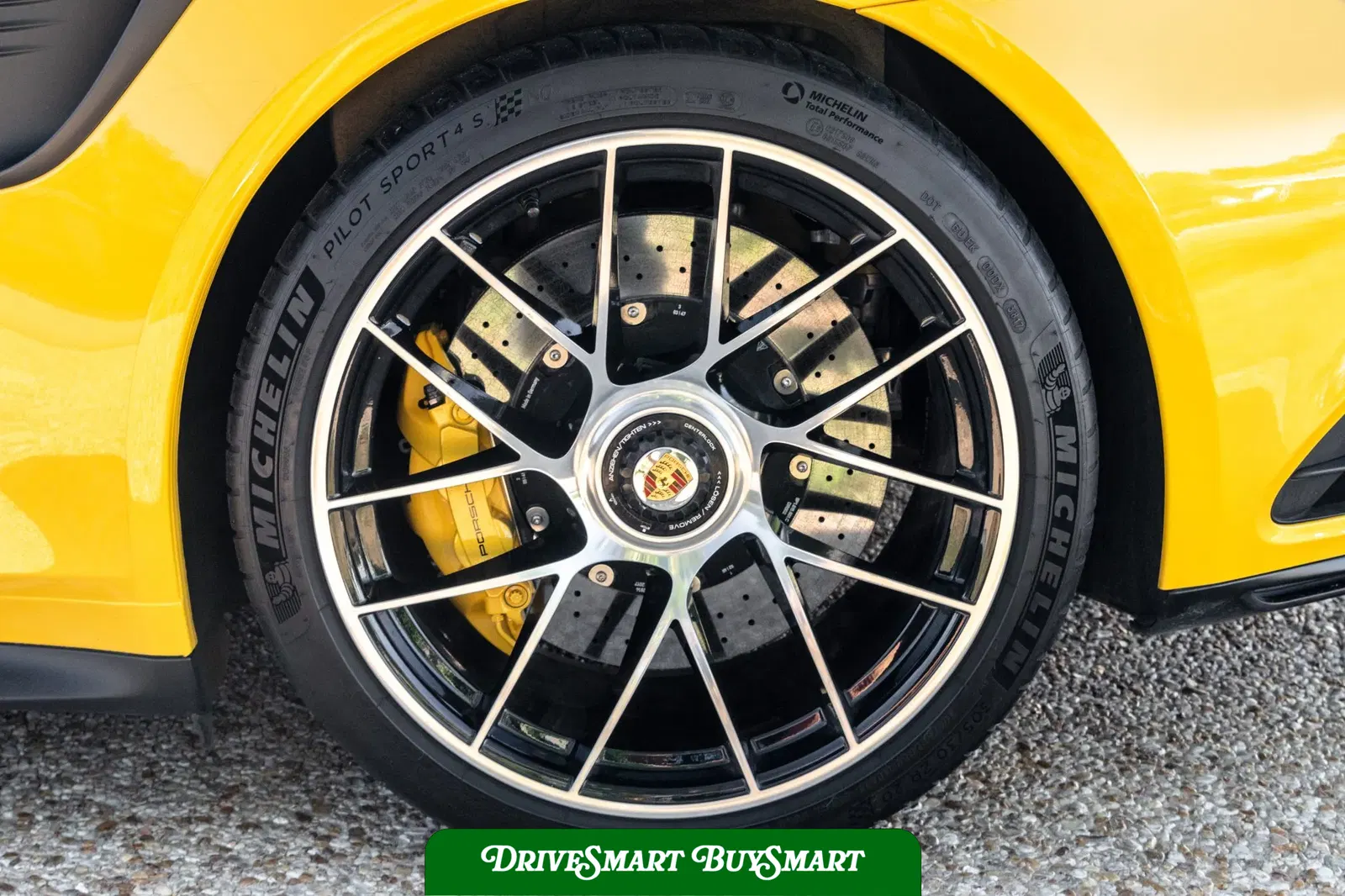 2018 Porsche 911 Turbo S Coupe