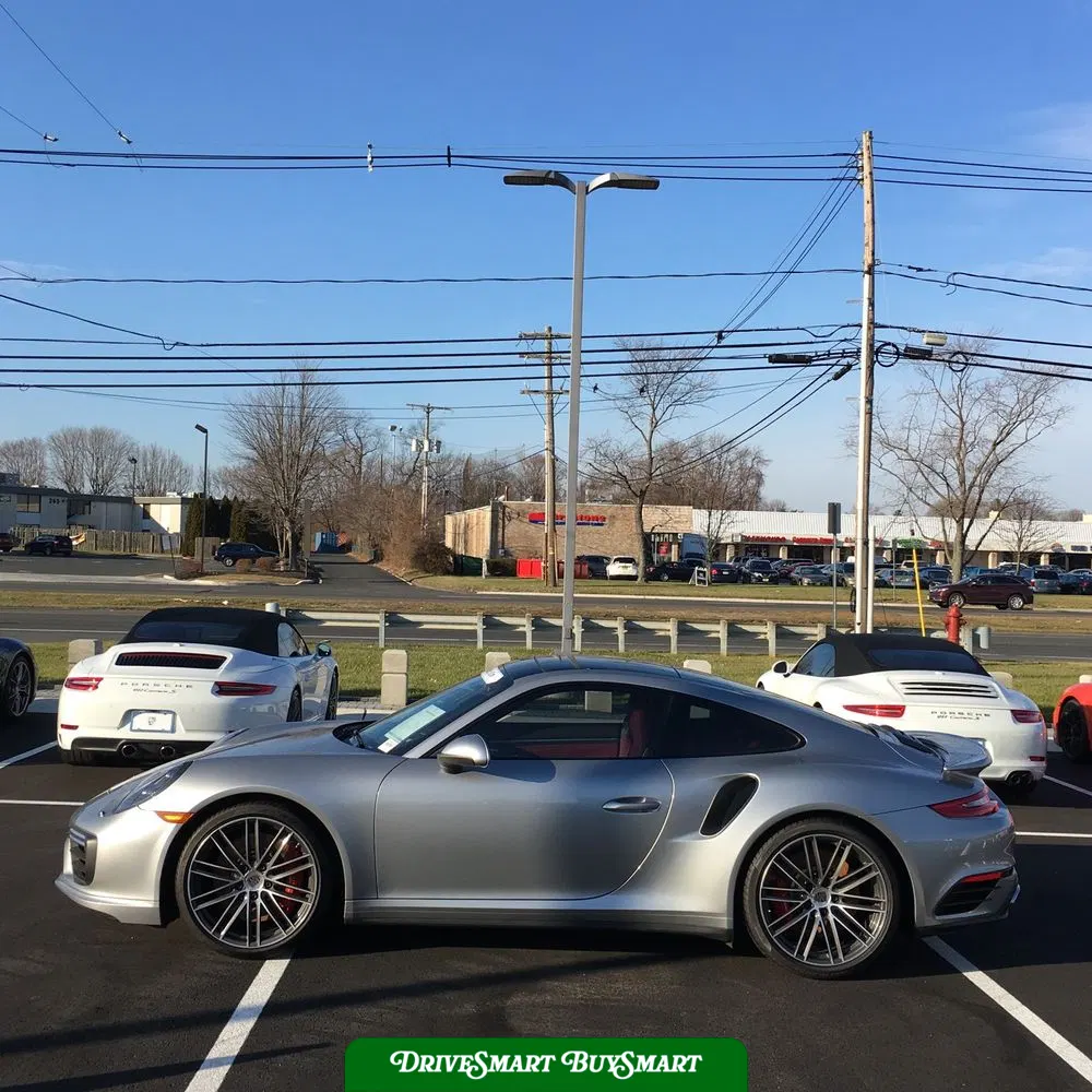 2017 Porsche 911 Carrera 4 Turbo S