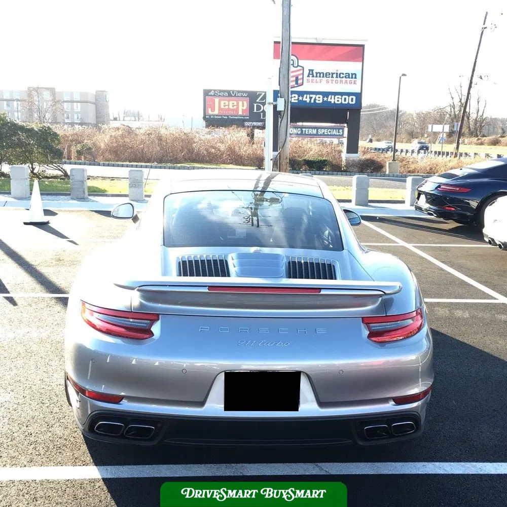 2017 Porsche 911 Carrera 4 Turbo S