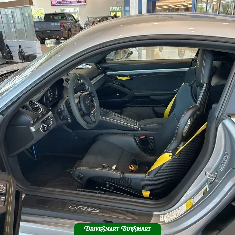 2023 Porsche 718 Cayman GT4 RS