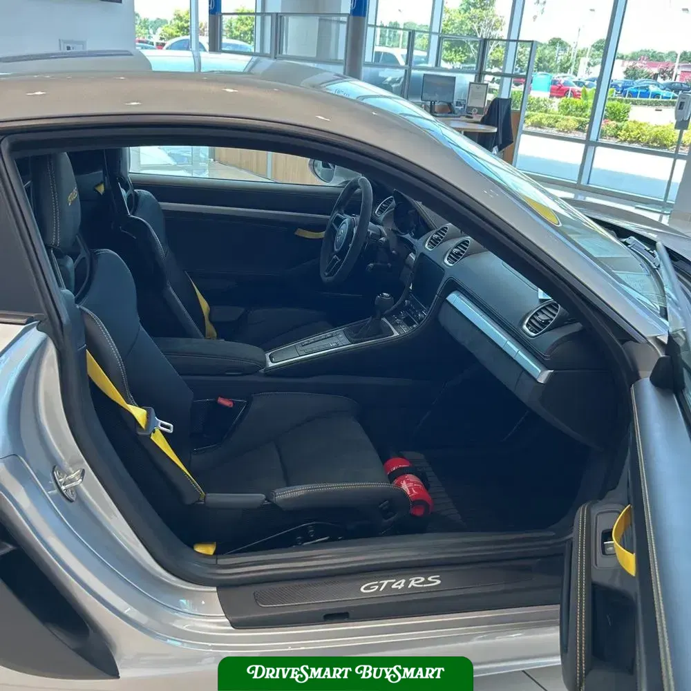 2023 Porsche 718 Cayman GT4 RS