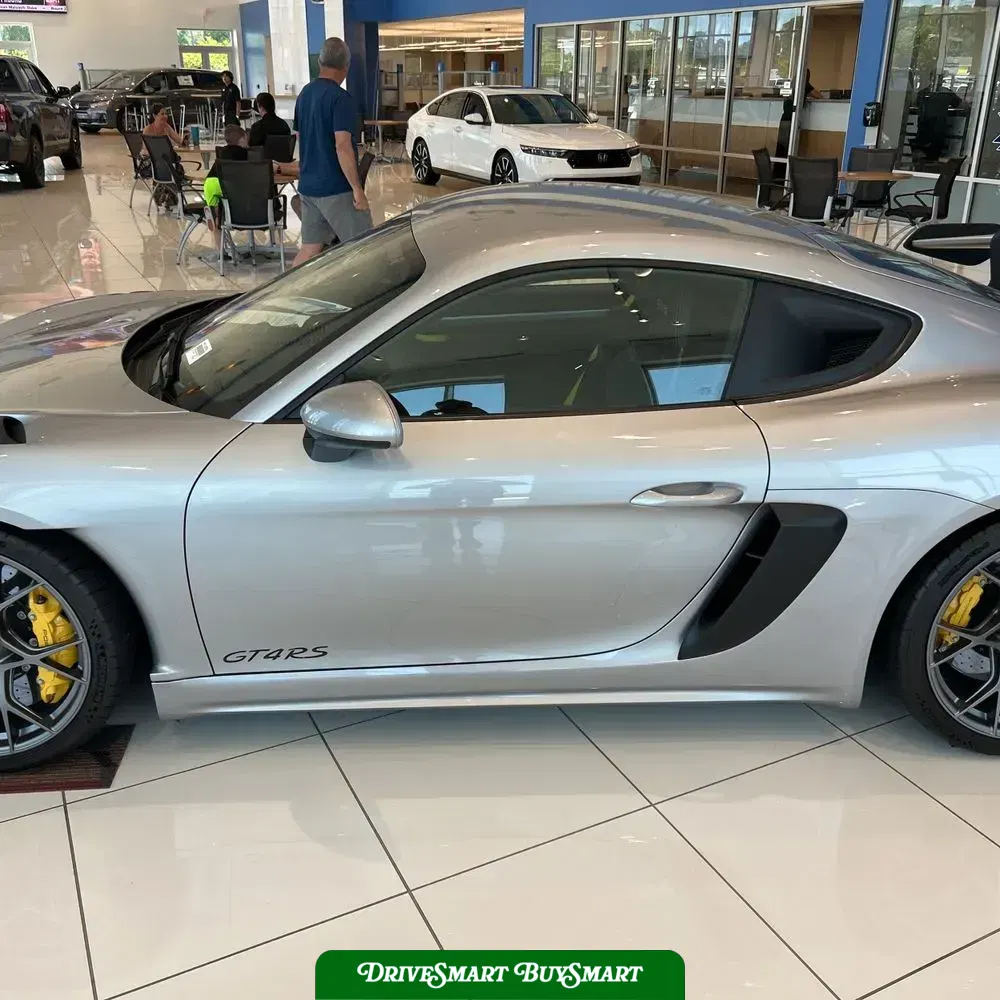 2023 Porsche 718 Cayman GT4 RS