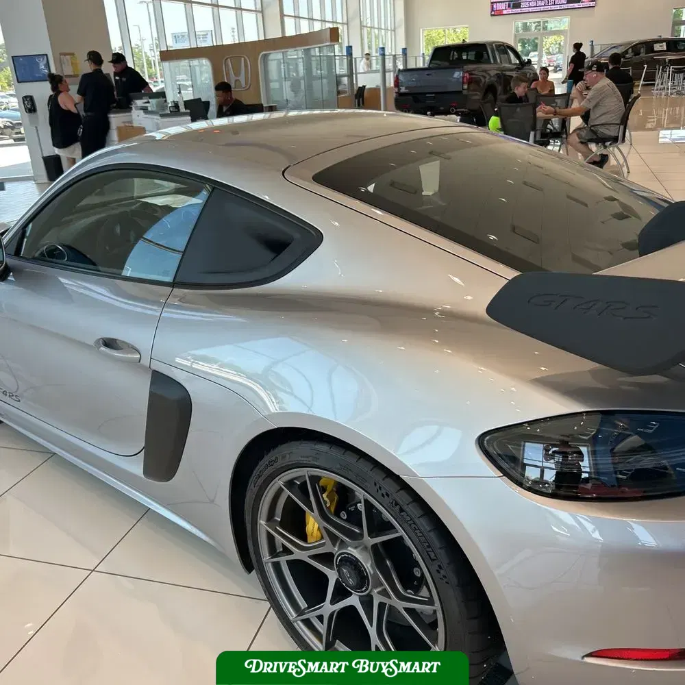 2023 Porsche 718 Cayman GT4 RS