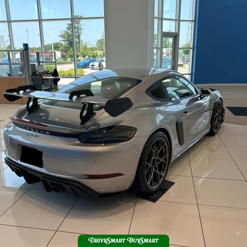 2023 Porsche 718 Cayman GT4 RS