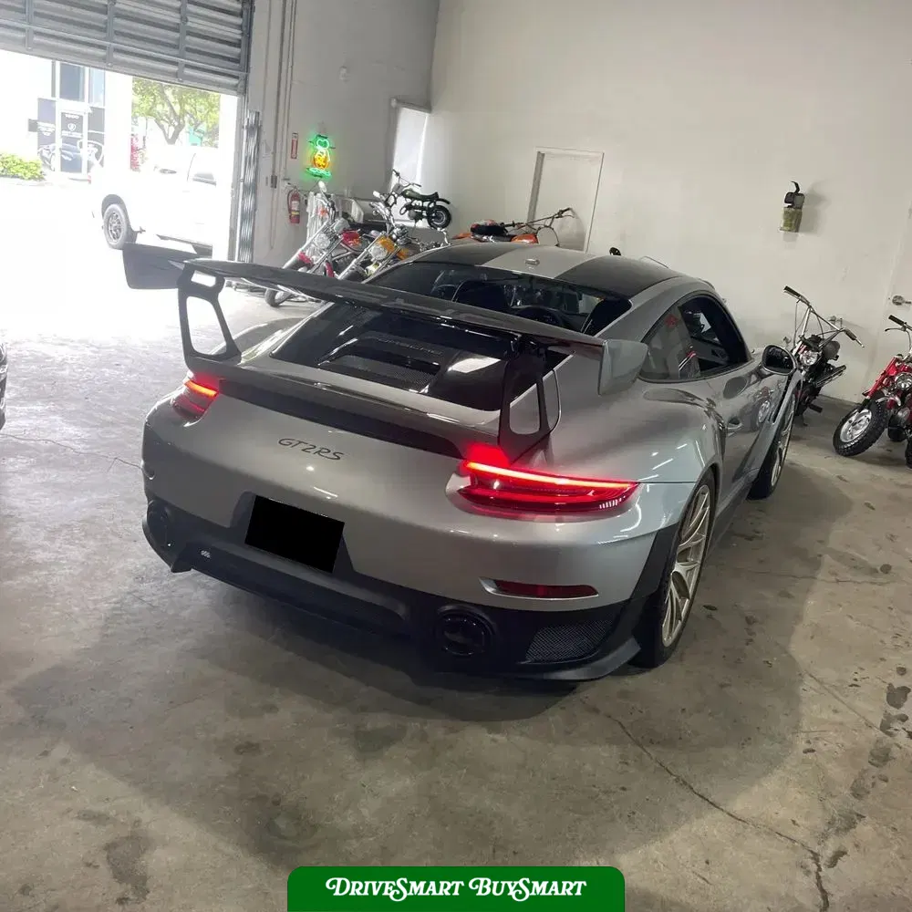 2018 Porsche 911 GT2 RS