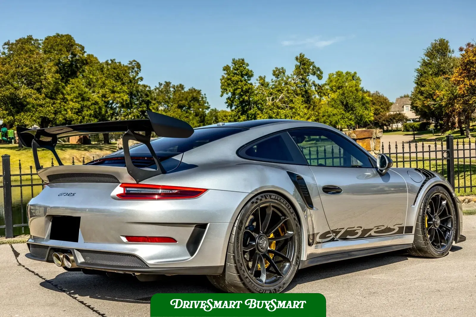 2019 Porsche 911 GT3 RS Weissach