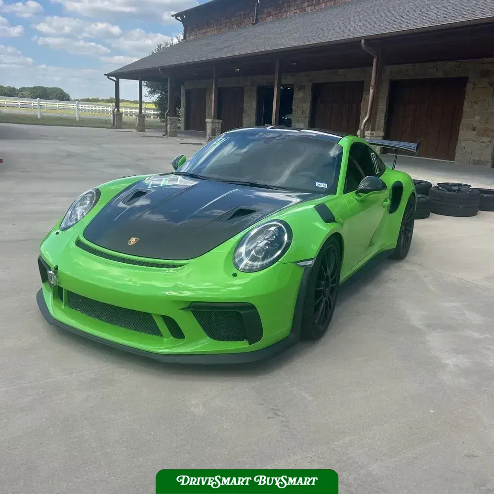 2019 Porsche 911 Carrera